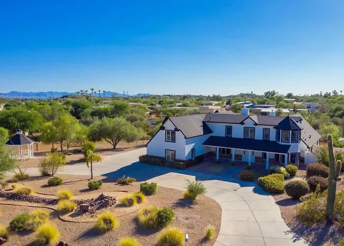 Majestic Mountain Mansion-pool -spa & * Scottsdale